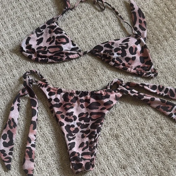 Leopard Print Bikini Set - Picture 1 of 3